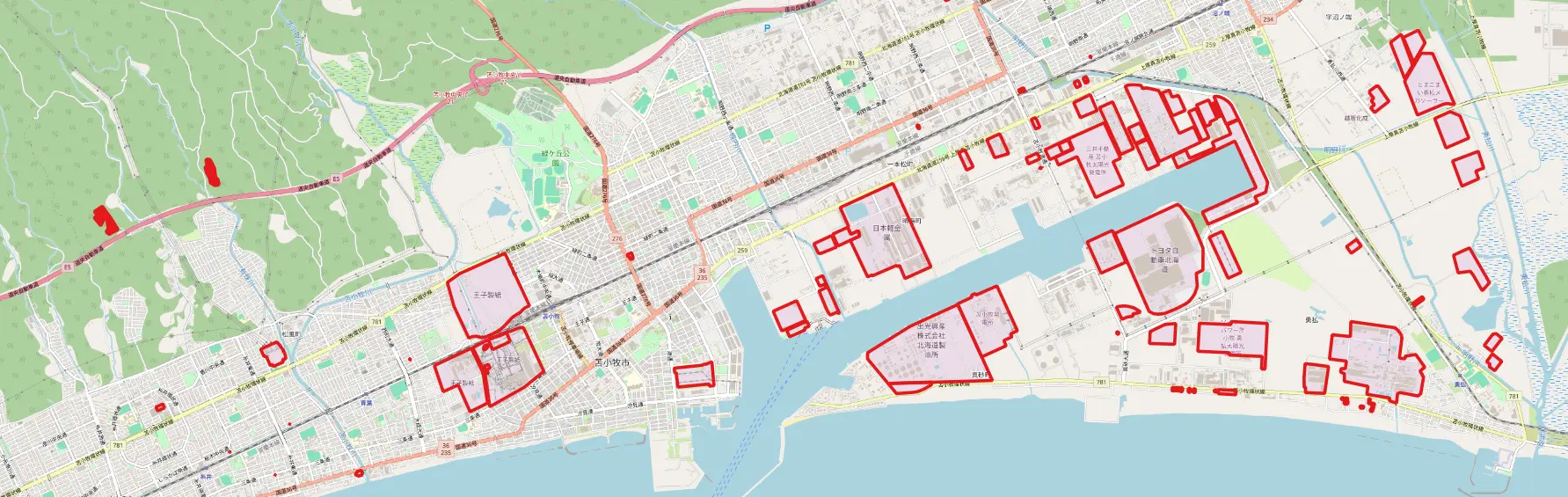 苫小牧市の工業団地。OpenStreetMapから取得・PostGISで管理した産業施設の位置情報をQGISで可視化したもの